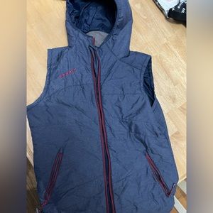 MAMMUT women’s Vest with hood and pockets M